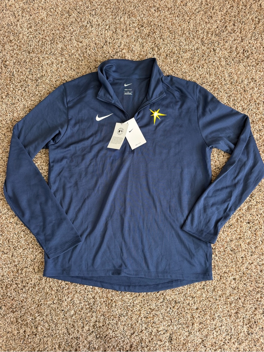 Nike Men’s Tampa Bay Rays Franchise Logo Long Sleeve 1/2 Zip Up Shirt, LG NWT